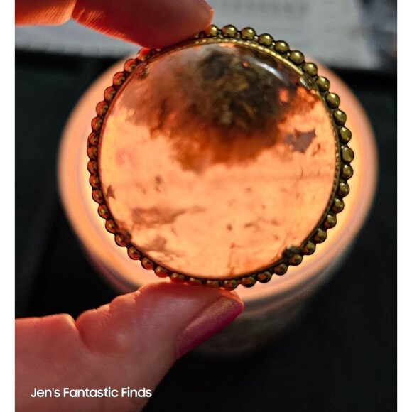 Vintage Gold-Plated Round Brooch With Translucent Agate Center - Picture 2 of 9